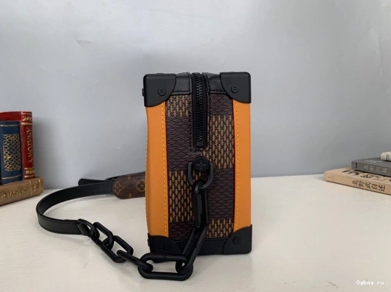 LOUIS SOFT VUITTON TRUNK 0812